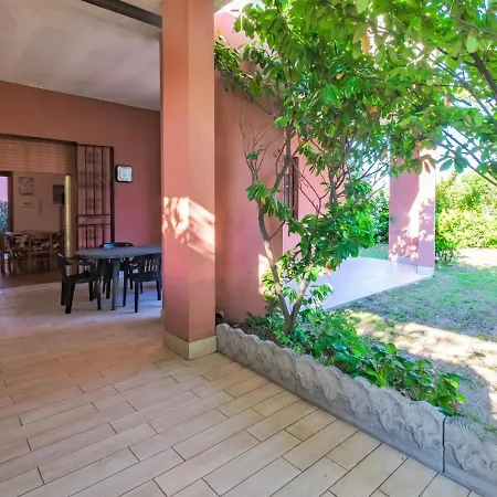 דירה Locazione Turistica Ginestra-2