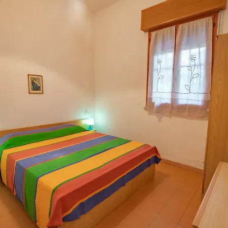 Locazione Turistica Ginestra-2 דירה *